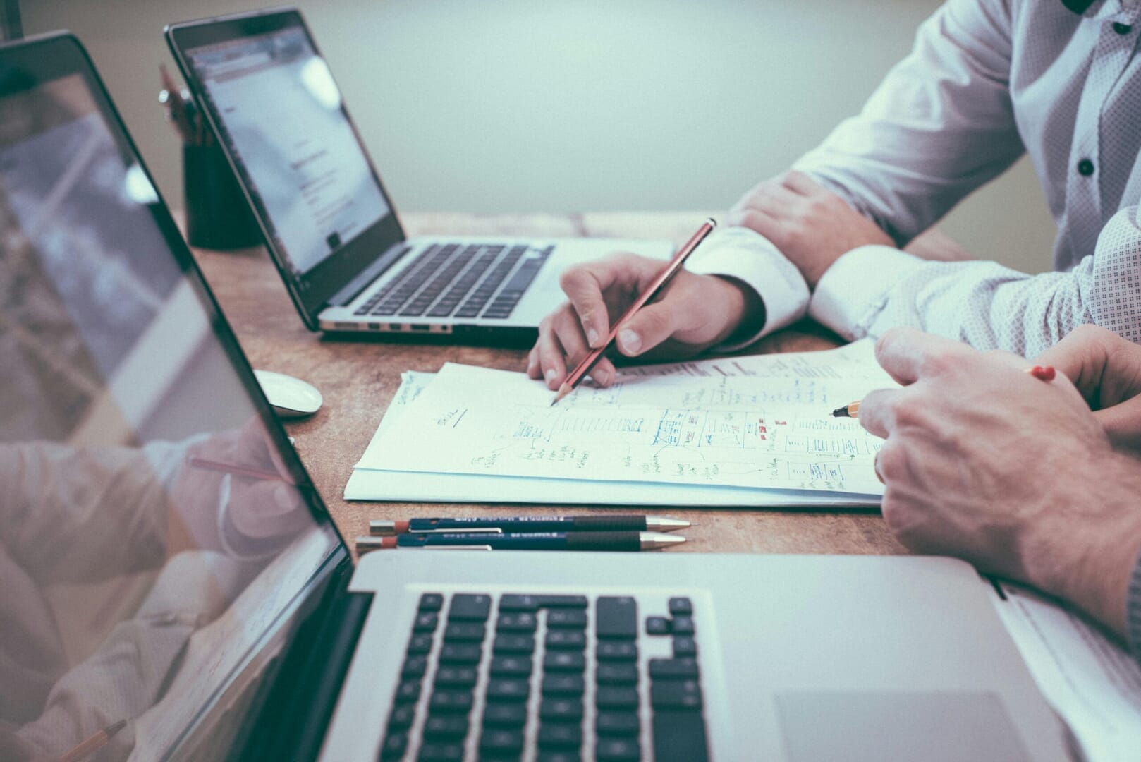 企業にSNSマーケティングを代行してもらうならクラプロがおすすめ