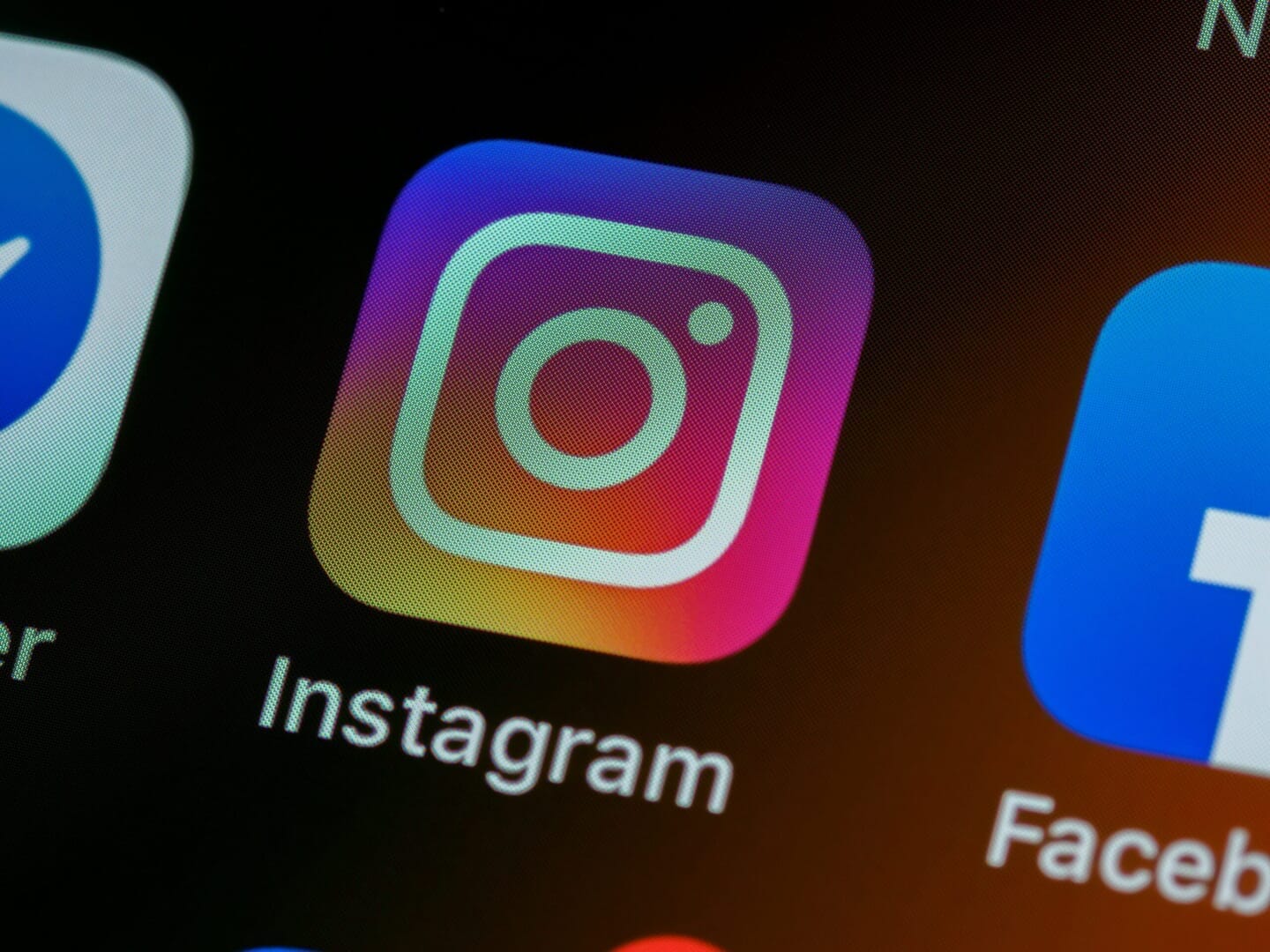 インスタグラムでフォロワー1,000人を目指す際によくある質問